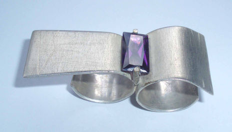 Violet Ring