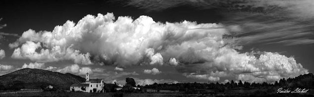 Masia del Carro Naturaleza Blanco y Negro (Digital)