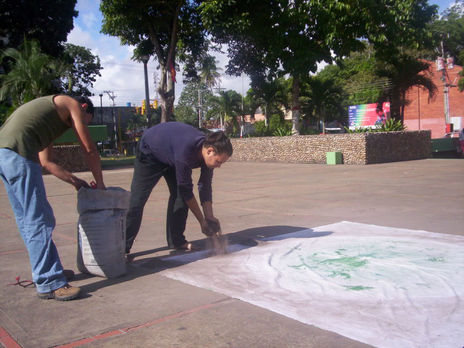Hombre de tierra verde