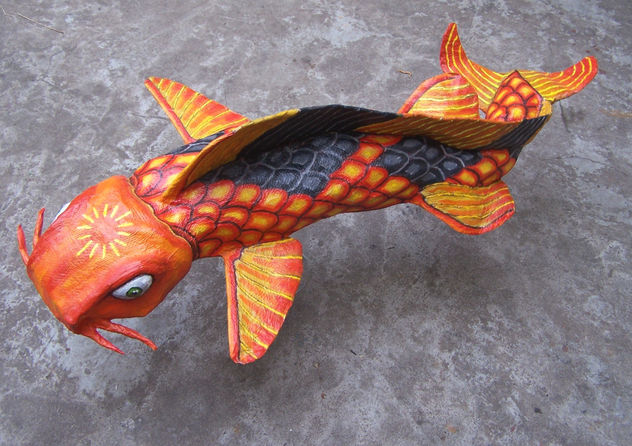 koi naranja