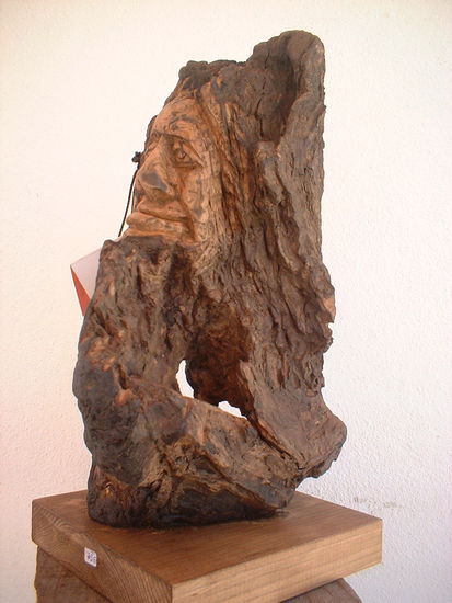 Urco Wood Figurative