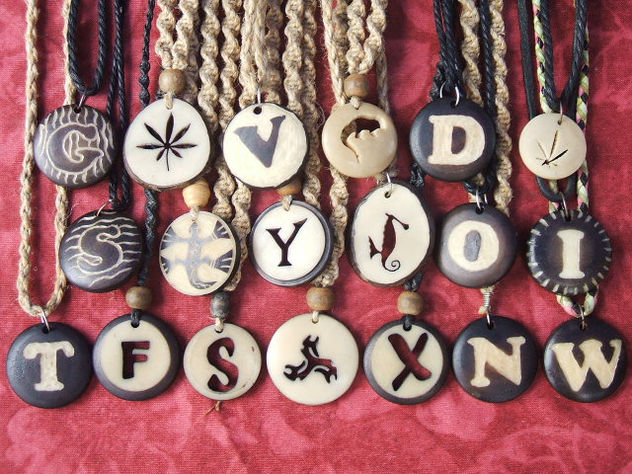 collares