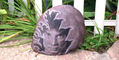 Elijah  Wood in Stone -en piedra con recubrimiento agregado