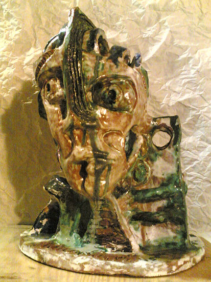 TRAUMA Pottery Figurative