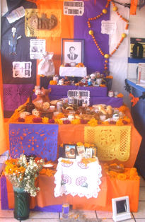 Ofrenda del Día de...