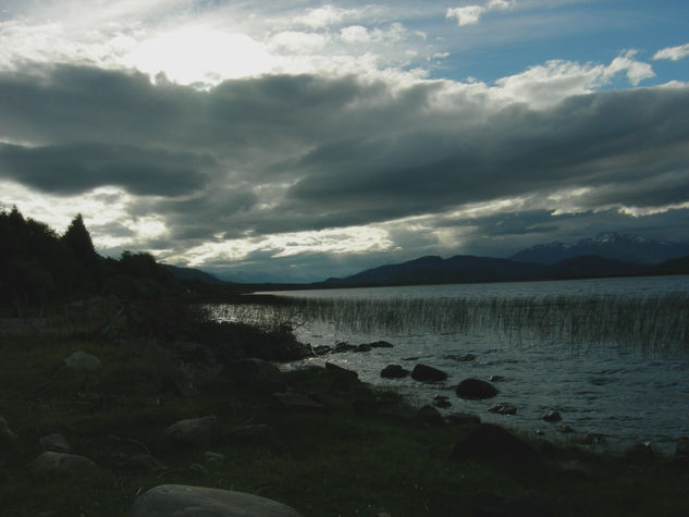 atardecer en el lago 