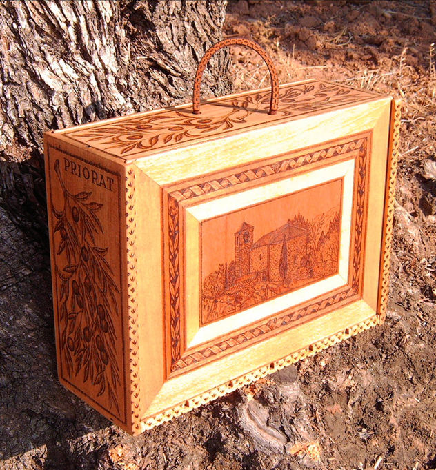 Caja para aceites de oliva del Priorat