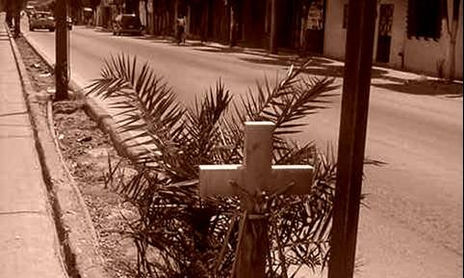 "POR EL BLVD. DE LOS SUEÑOS ROTOS"