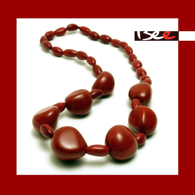 Collar Opal 7 Rojo, Tagua y Camajuro