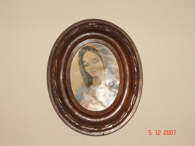 GUADALUPE Madera Figurativa