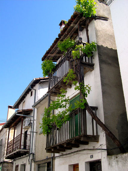 La Parra y la Casa