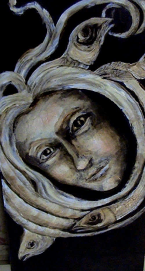 “MUJER CON CABELLO DE PECES”