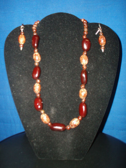 Collar de semillas