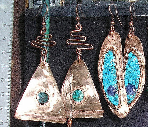 PENDIENTES MOSAICO EN COBRE  CON PIEDRAS NATURALES  DE TURQUESA MALAQUITA 