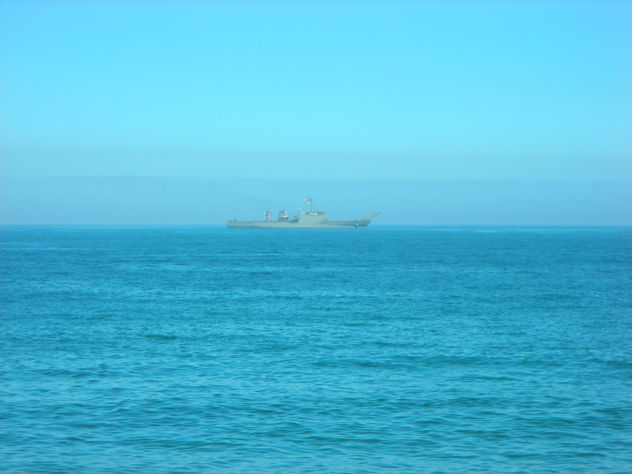 BUQUE AZUL