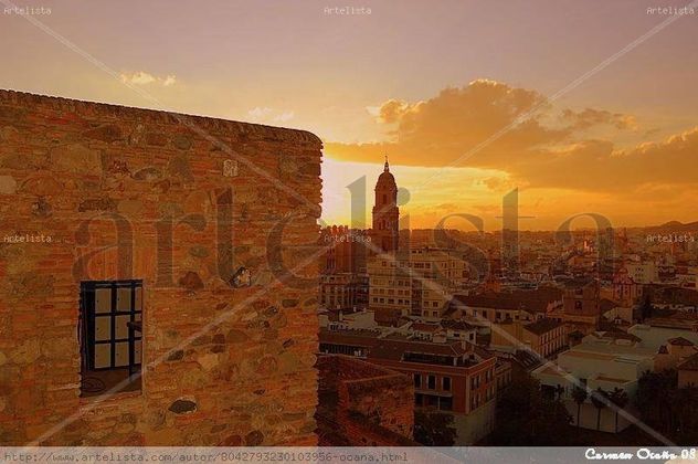 Atardecer  en  La  Alcazaba