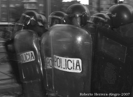 Policia