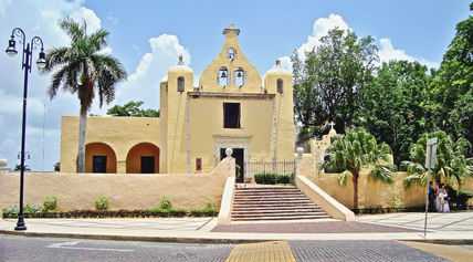 Fachada Frontal...