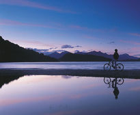 Atardecer en bicicleta