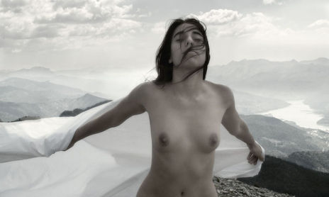 La sierra desnuda