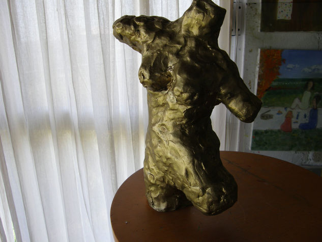 torso de mujer Bronce Figurativa