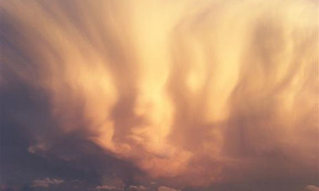 De nubes y cielos