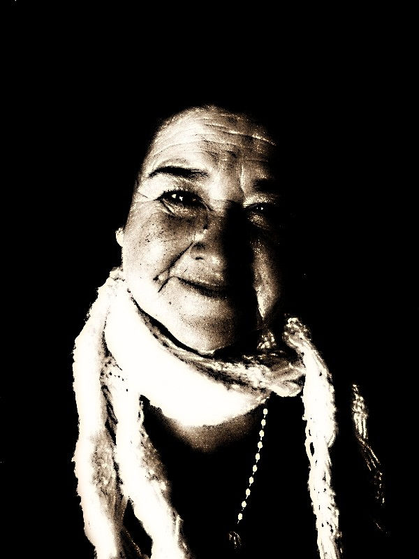 Señora de las cuatro decadas
