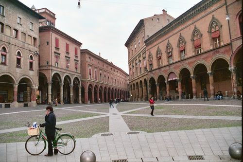 Plaza boloñesa Viajes Color (Química)