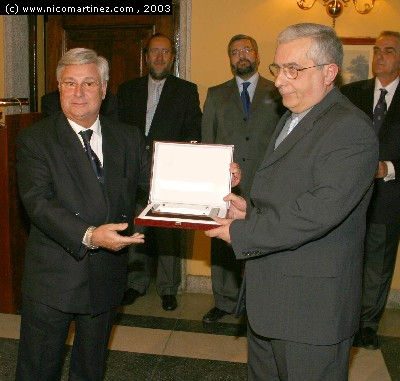 2003 - Entrega de...