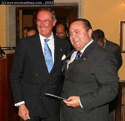 2003 - Entrega de...