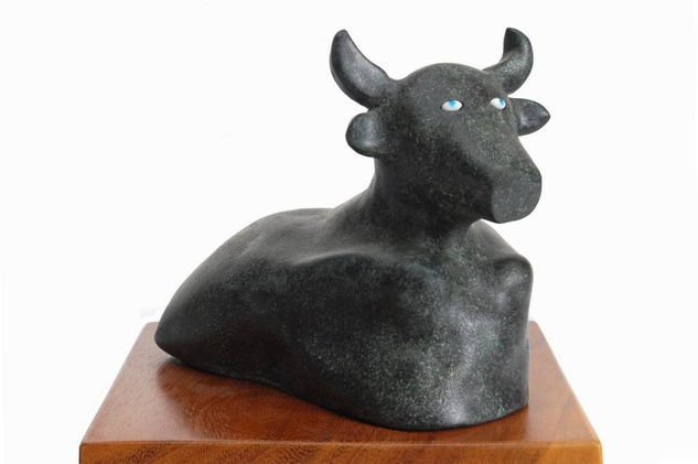 Vaca con chichis Pottery Figurative