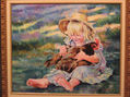 niña con gallo