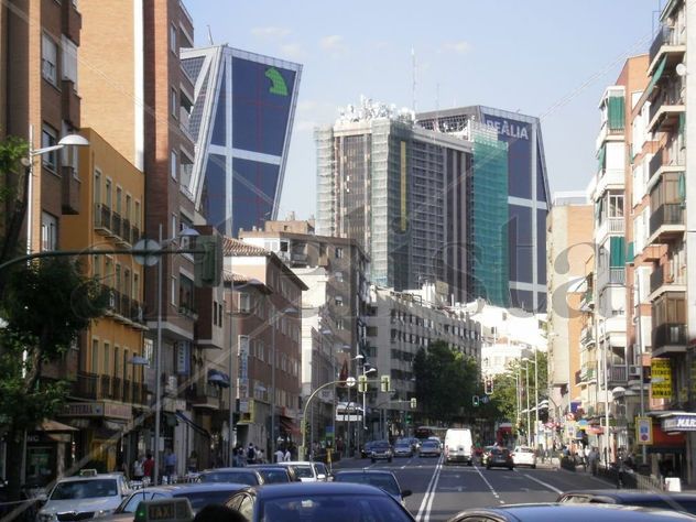 "Gigantes y cabezudos"        Madrid/Verano
