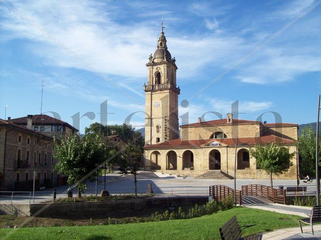 Iglesia de San Miguel Architecture and Interiorism Color (Digital)