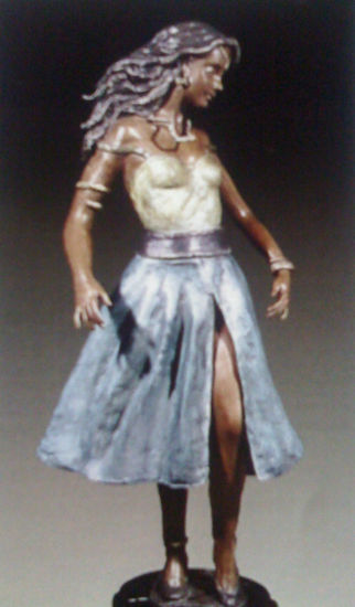 mujer gitana Bronze Figurative