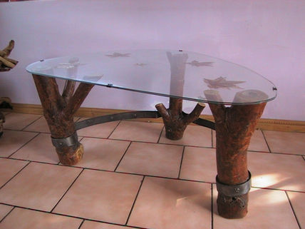 Mesa de castaño