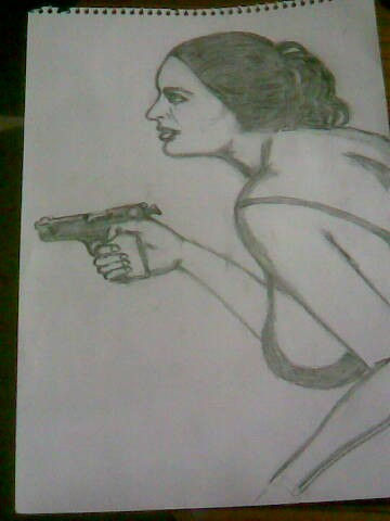 mujer con pistola