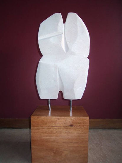 Torso Piedra Abstracta