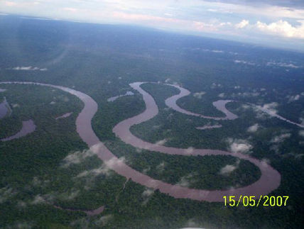 Rio serpenteante