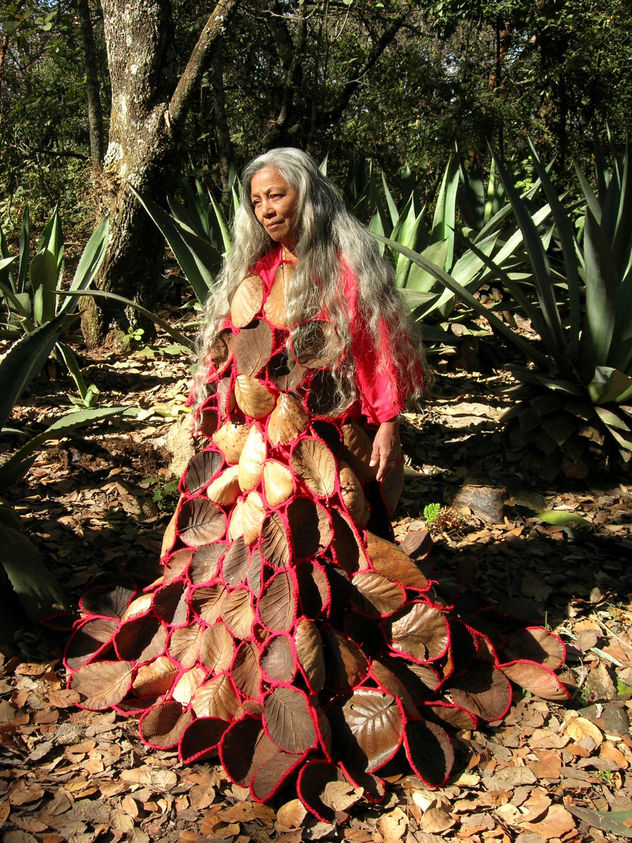 mi vestido de mujer-árbol