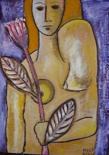 mujer con flor y fondo violeta