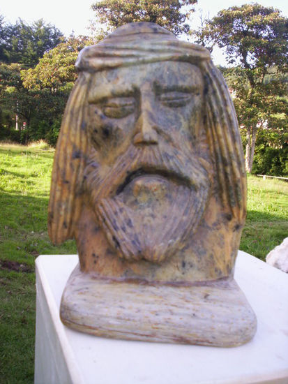 Divino Rostro Stone Figurative