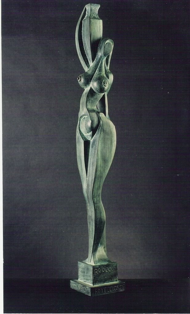Rebeca (Frontal)