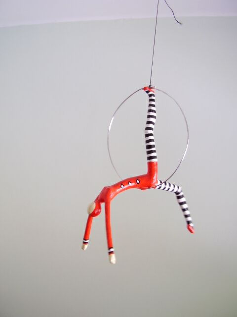 acrobata en aro