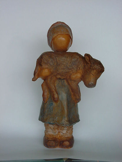 Rapaza con cuxo Terracota Figurativa