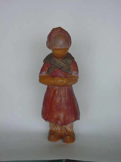 Rapaziña Terracota Figurativa