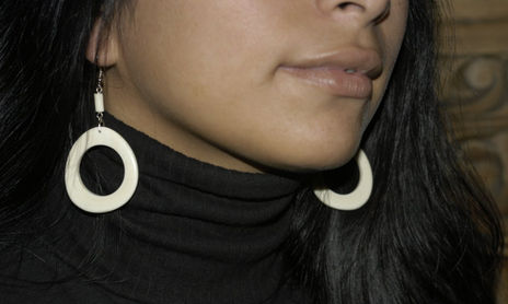 EARRING