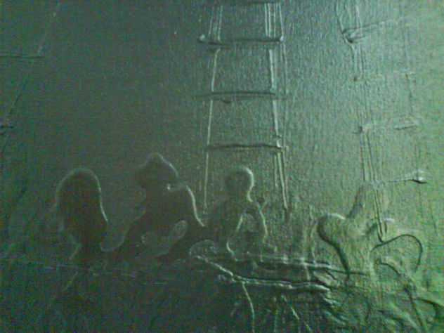 Multitudes y escaleras en negro