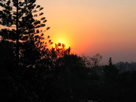 Amaneciendo