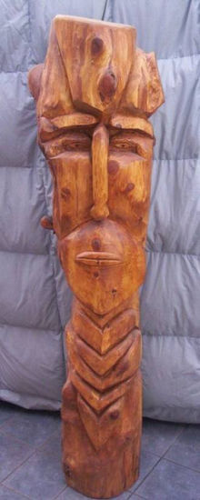 " Hombre de Tierra " Wood Figurative